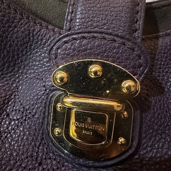 Louis Vuitton Mahina L Leather Monogram Hobo Handbag Shoulder Bag Purse - Picture 14 of 15